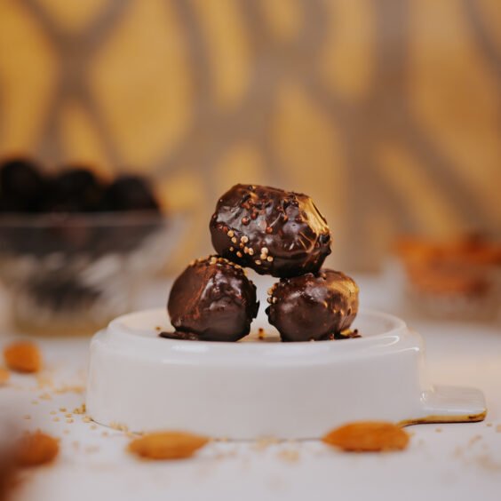 Quinoa dates 3 564x564